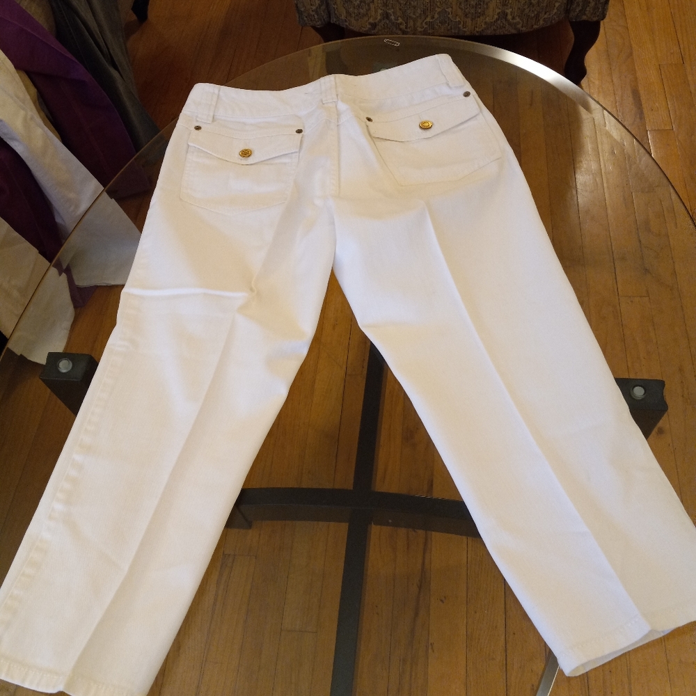 Woman's jeans